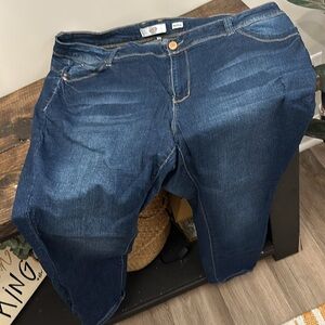 YMI wanna betta butt barely worn 20W